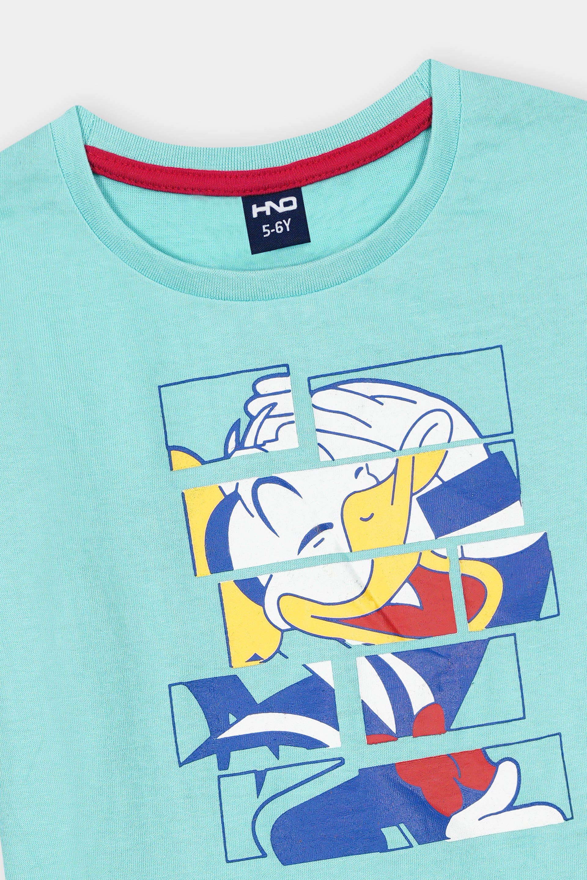 GRAPHIC T-SHIRT