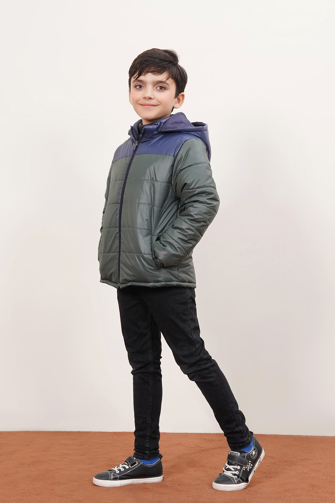 Unisex Army Puffer Jacket With Detachable Hood