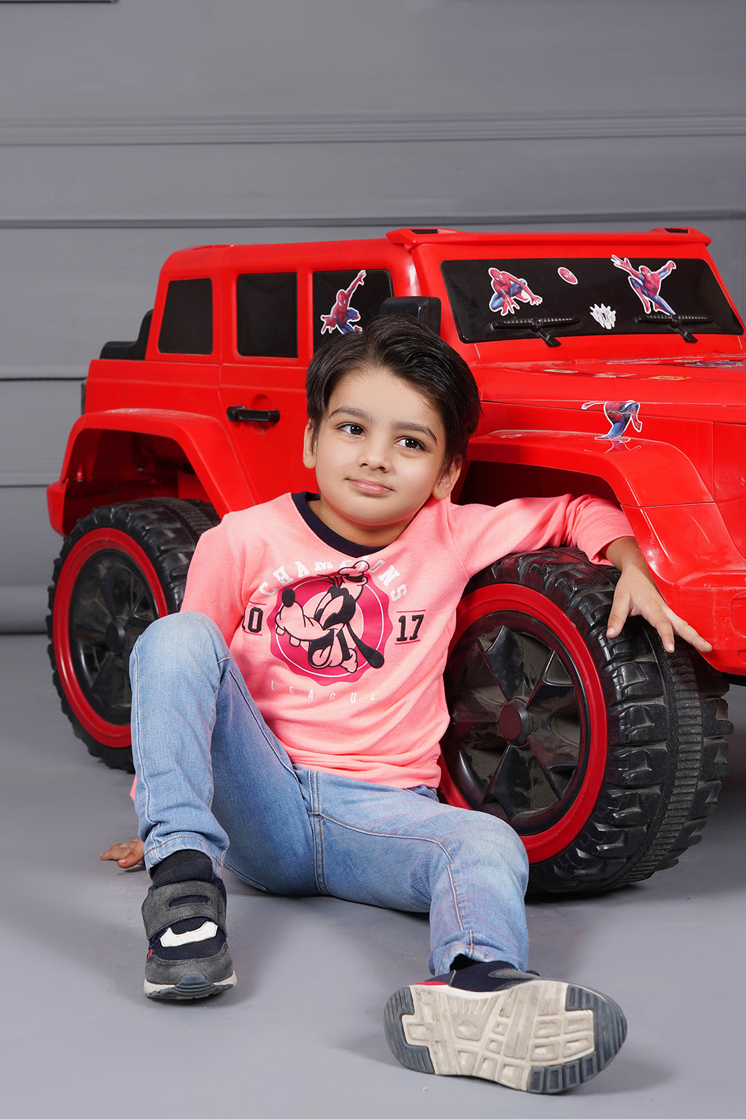 Boys Graphic Sweat Shirt