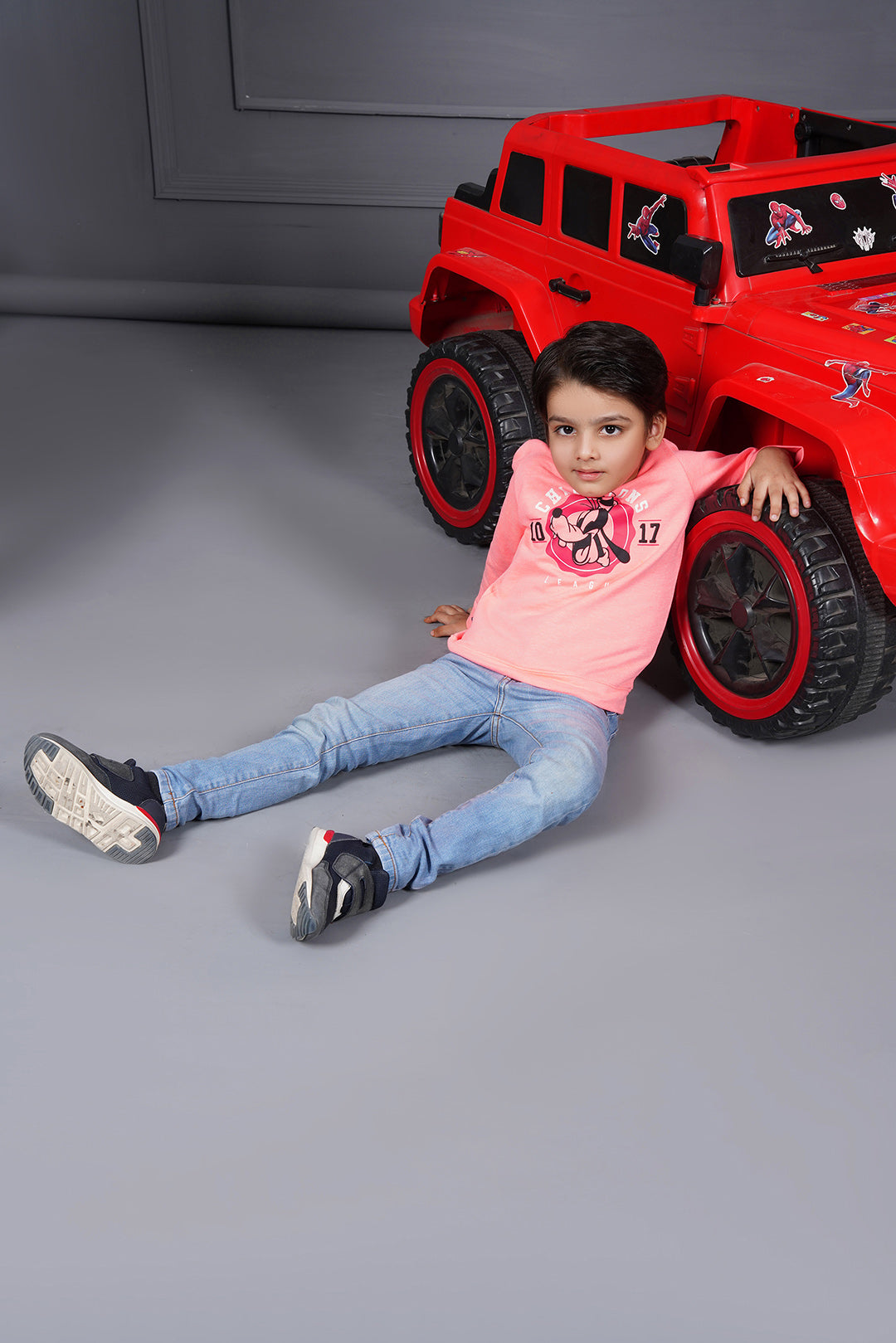 Boys Graphic Sweat Shirt