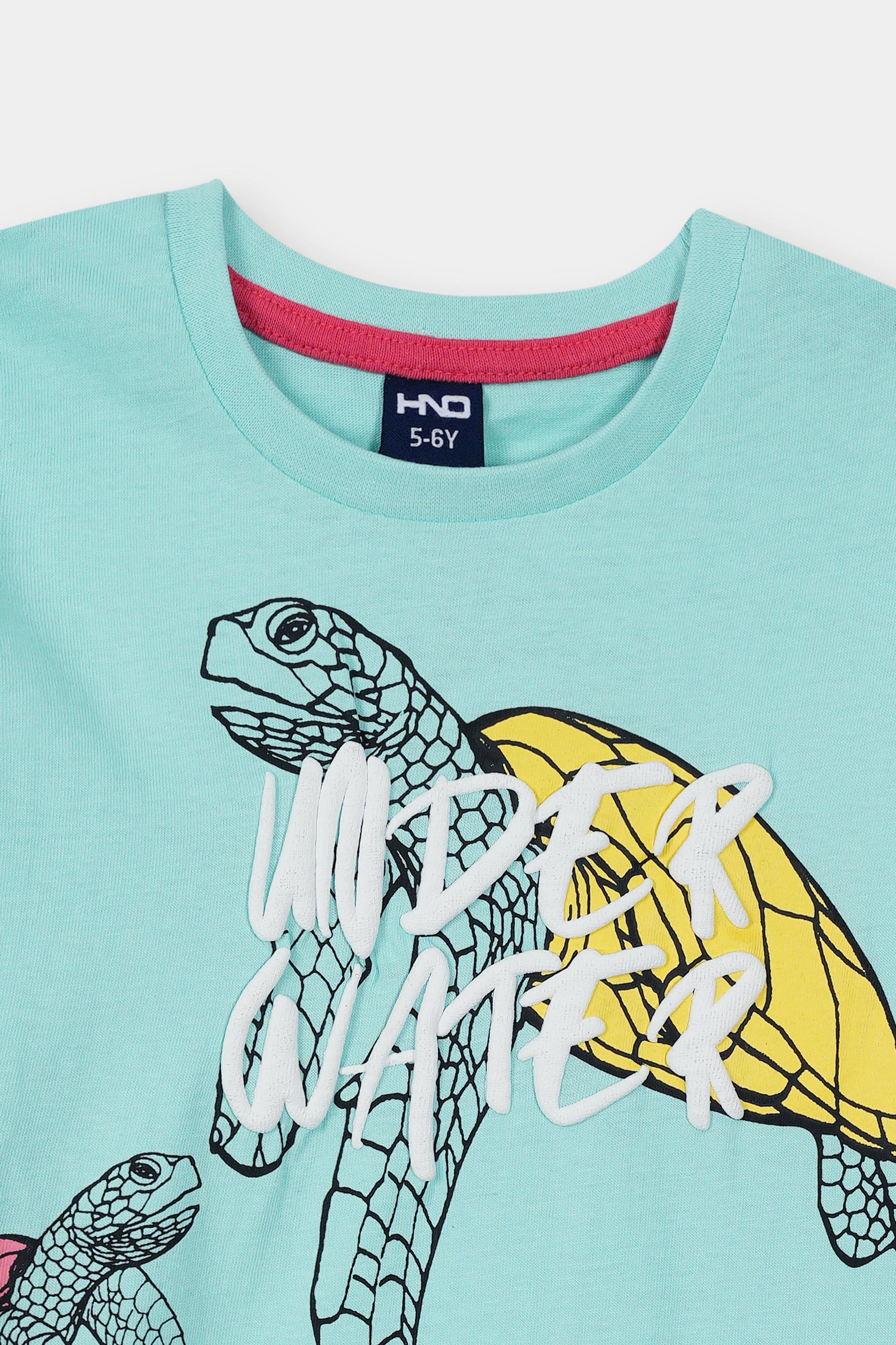 GRAPHIC T-SHIRT