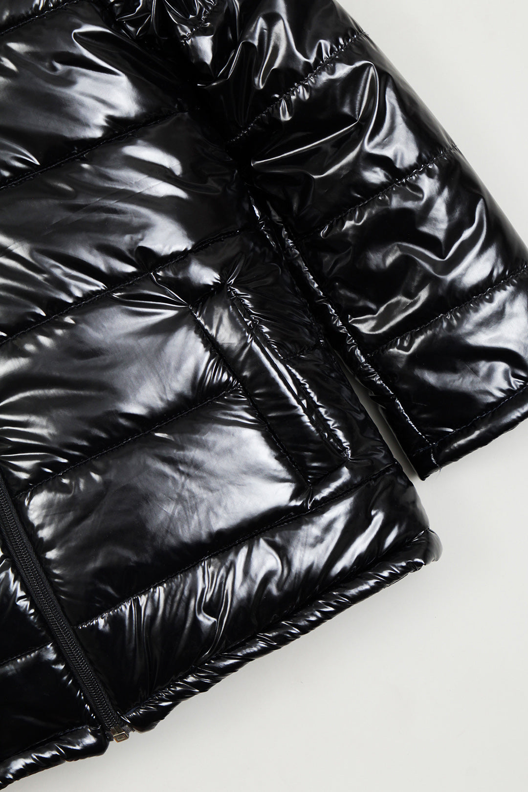 Unisex Quilted Glossy Puffer Jacket