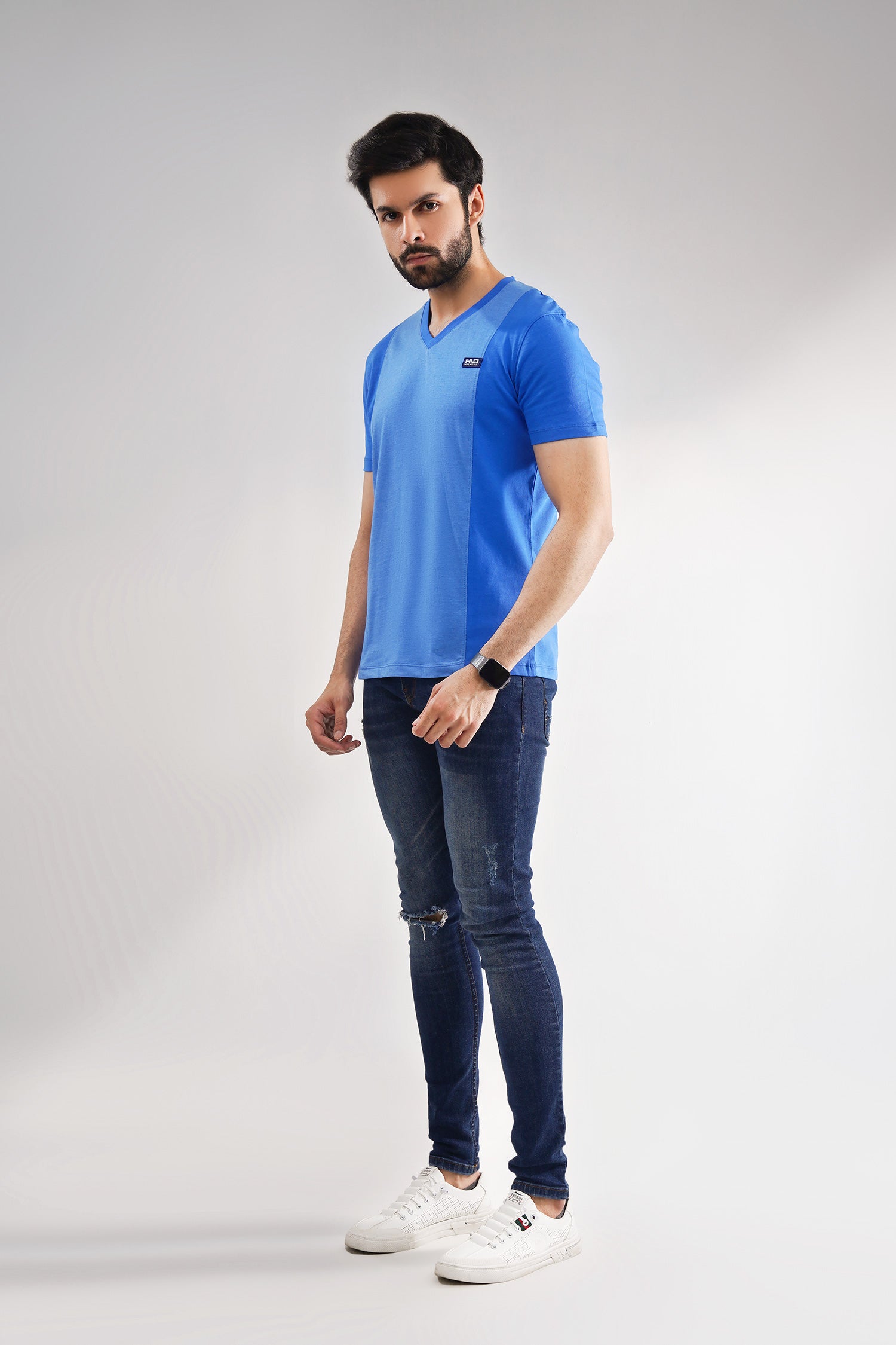 Relaxed Fit V-Neck Men Tee