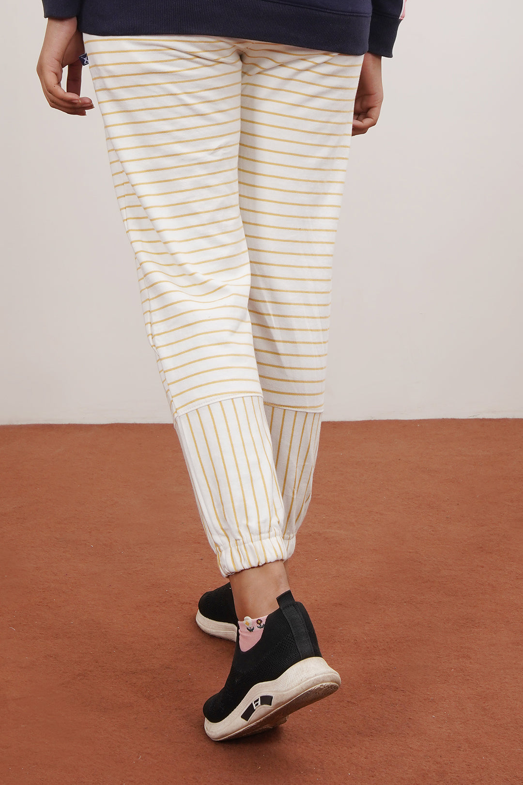 Printed Striper Fleece Trouser