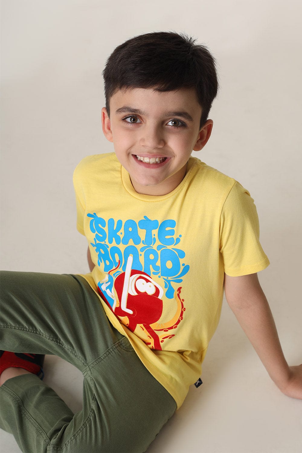 Hope Not Out by Shahid Afridi Boys Knit T-Shirt Boys Yellow Skate Board T-Shirt