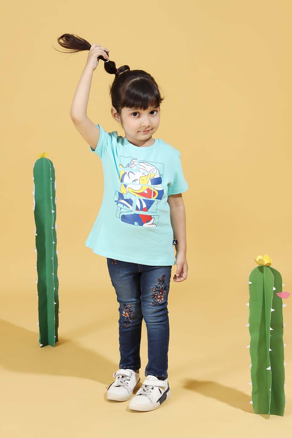 Hope Not Out by Shahid Afridi Girls Knit T-Shirt Girls Light Green Duck Graphi T-Shirt