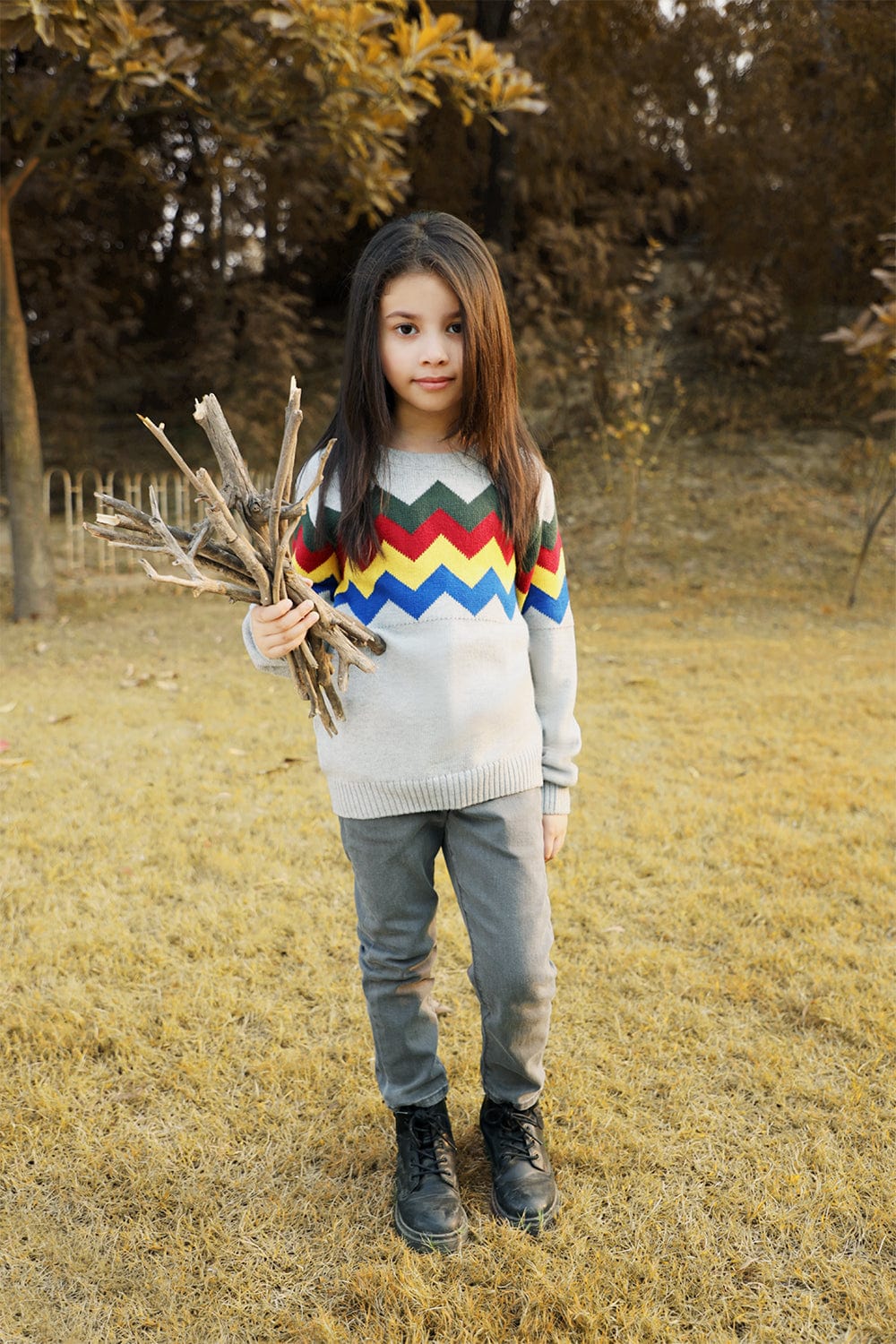 Hope Not Out by Shahid Afridi Girls Sweater GIRLS SWEATER