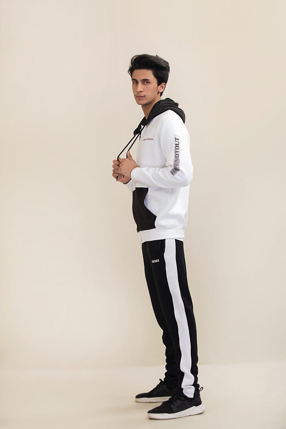 Hope Not Out by Shahid Afridi Men Hoody Premium Graphic Zipper With Contrast Hood and Kangaroo Pockets