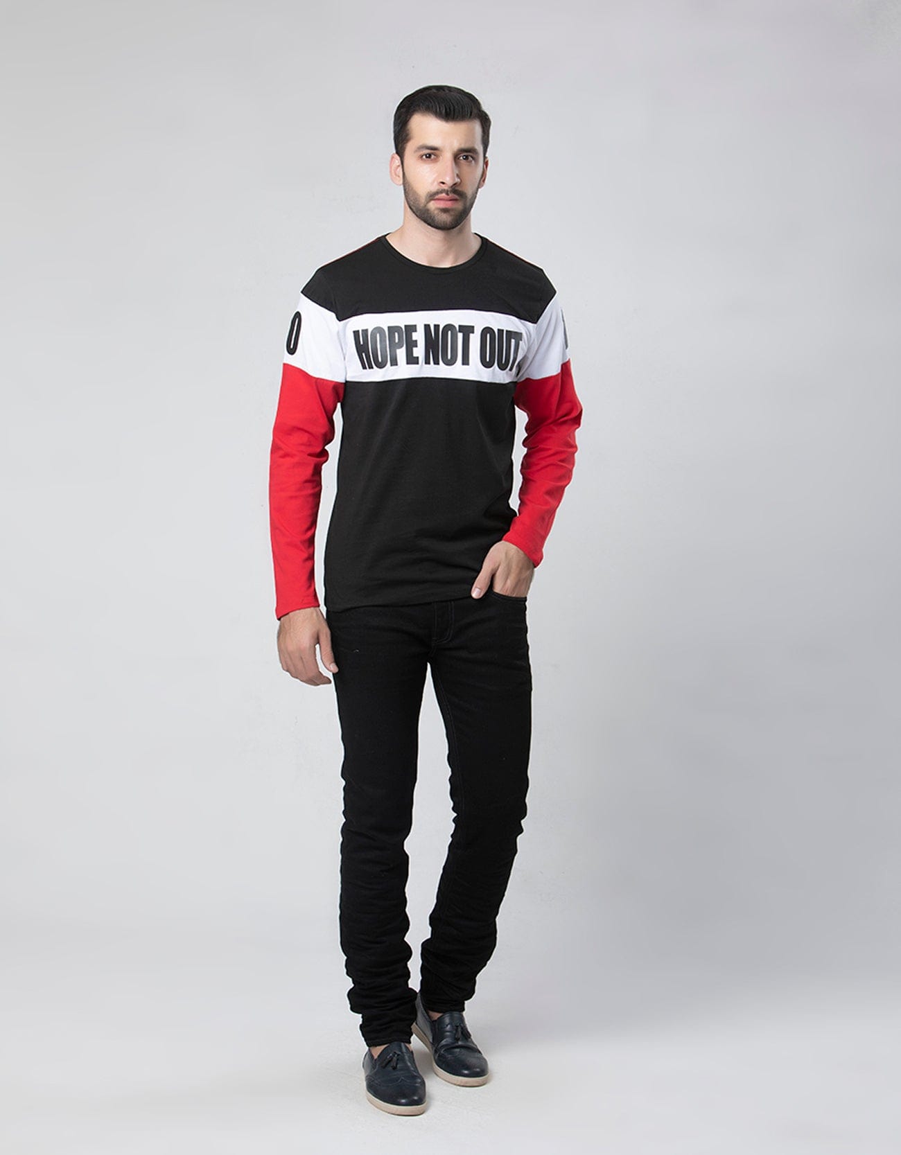 Hope Not Out by Shahid Afridi Men T-SHIRT HMKTF190004